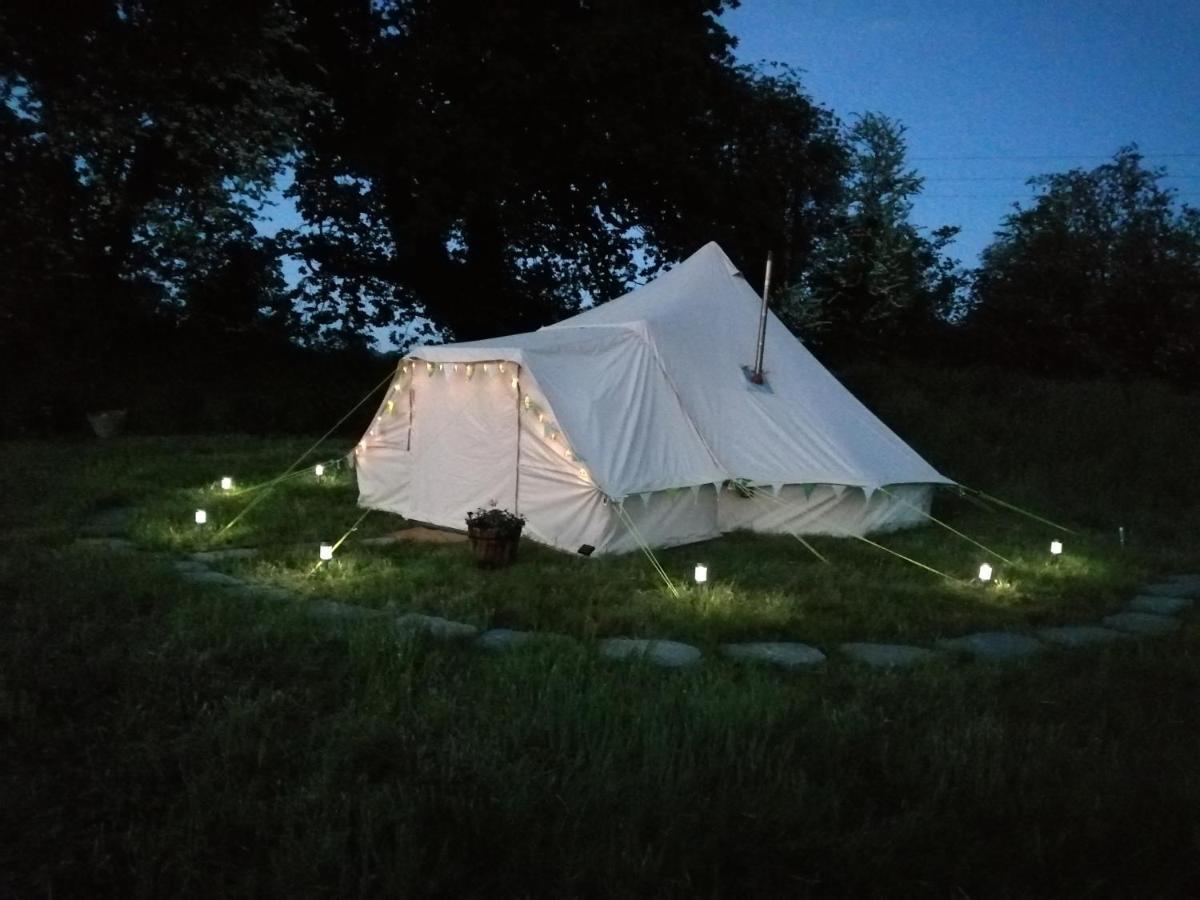 Ciliau-Aeron Coed Y Brenin Retreat - Bell Tent Glamping Near Aberaeron מראה חיצוני תמונה